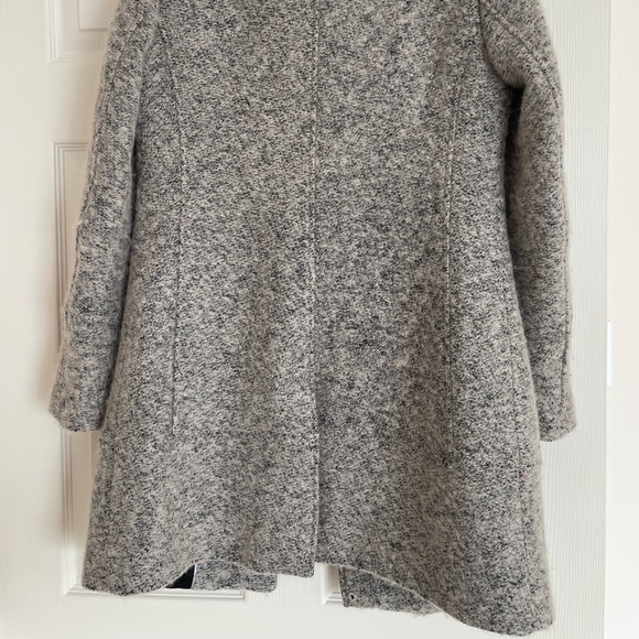 Calvin Klein wool jacket. Size small. - Picture 4 of 5